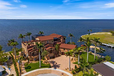266 BANGSBERG ROAD SE Port Charlotte FL