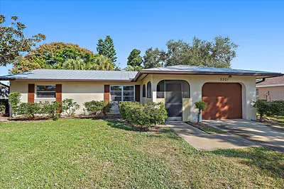 5321 FOXWOOD DRIVE Sarasota FL