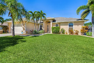 217 SW 43RD TERRACE Cape Coral FL
