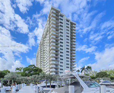 3200 N Port Royale Dr N 1210 #1210 Fort Lauderdale FL