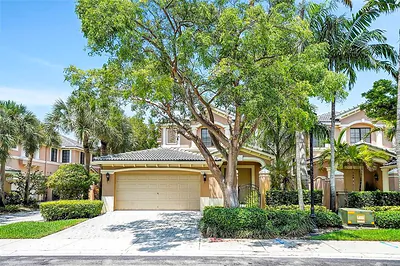 2669 Center Court Drive 3-10, Weston, FL 33332 #3-10 Weston FL