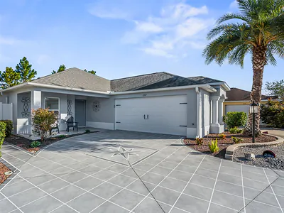 857 VASQUEZ AVENUE The Villages FL