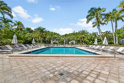151 Crandon Blvd 1136 #1136 Key Biscayne FL