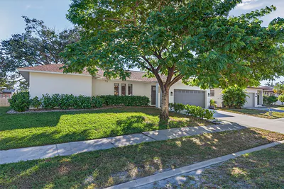 2553 W SCARLET OAK COURT Sarasota FL