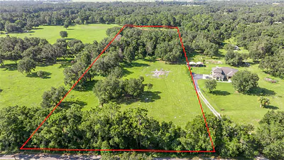 SE 20TH LN Sumterville FL