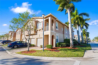 5850 Hampton Hills Blvd 5850 #5850 Tamarac FL