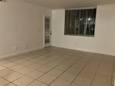 4025 W Mcnab Rd E102 #E102 Pompano Beach FL