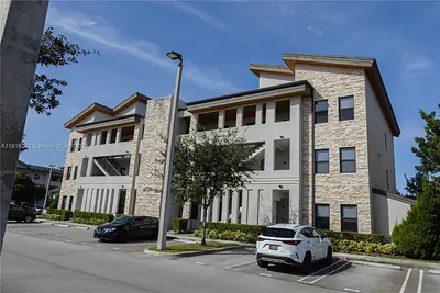 8039 NW 104th Ave 33 #33 Doral FL