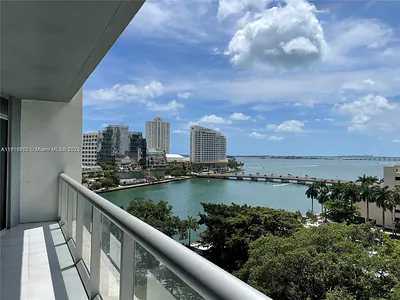 495 Brickell Ave 909 #909 Miami FL