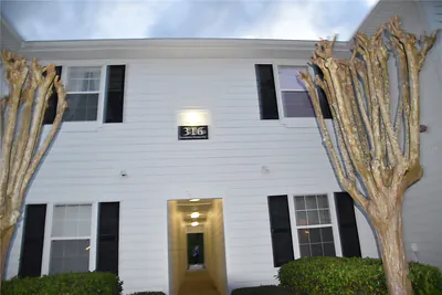 316 SOUTHERN PECAN CIRCLE 205 #205 Winter Garden FL