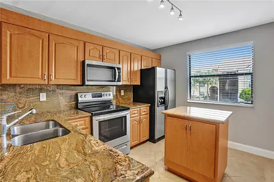 5781 Riverside Drive 201, Coral Springs, FL 33067 #201 Coral Springs FL