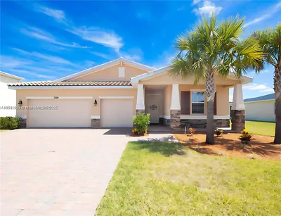 7599 NW Deysbrook Lane Port St Lucie FL