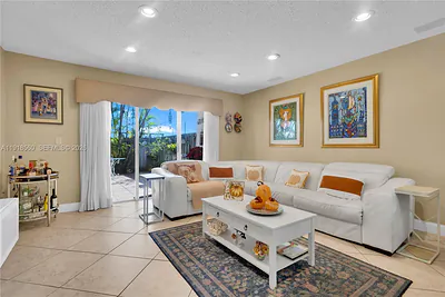 11365 SW 143rd Ct Miami FL