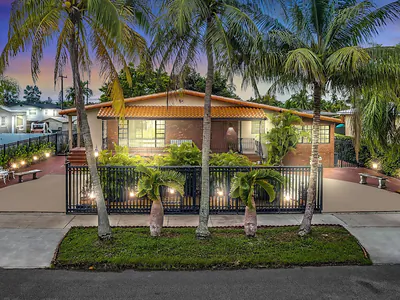8020 SW 19th Street, Miami, FL 33155 Miami FL