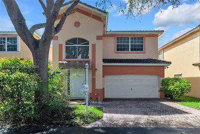 1262 Grant Ct Hollywood FL