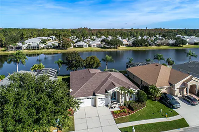 5402 SPECTACULAR BID DRIVE Wesley Chapel FL