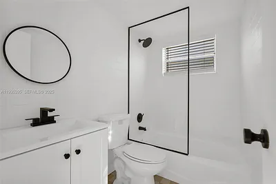 8295 NE Miami Ct 3 #3 Miami FL