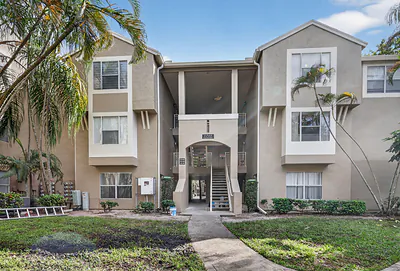 1740 Palm Cove Boulevard 4-307, Delray Beach, FL 33445 #4-307 Delray Beach FL