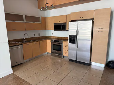 2275 BISCAYNE BL 1003 #1003 Miami FL