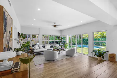 653 Glenridge Rd Key Biscayne FL