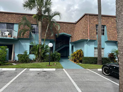 950 S Kanner Highway D-22, Stuart, FL 34994 #D-22 Stuart FL