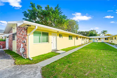 2312 Van Buren St 1 #1 Hollywood FL