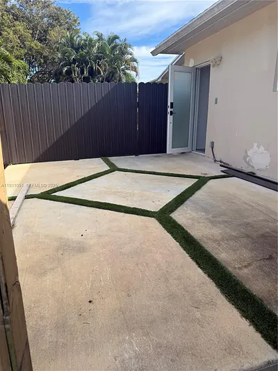2321 NW 85th Ave 1 #1 Pembroke Pines FL