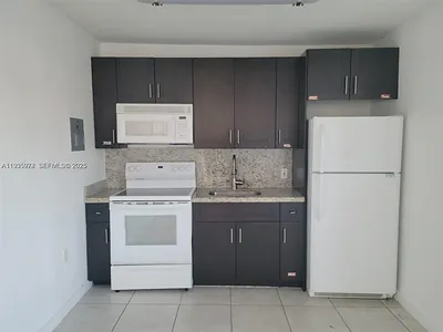 5655 Johnson St 2 #2 Hollywood FL