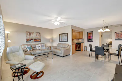 4050 Cornwall C, Boca Raton, FL 33434 Boca Raton FL