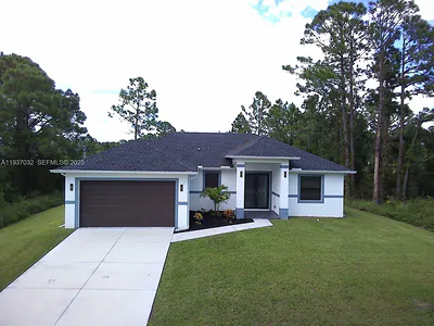 1147 Jean St E Lehigh Acres FL