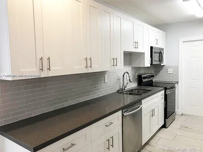 1235 NE 3rd Ave 1 #1 Fort Lauderdale FL