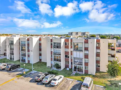 9441 SW 4th St 309 #309 Miami FL