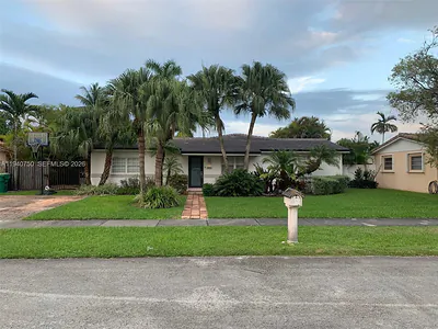 10841 SW 67th Dr Miami FL
