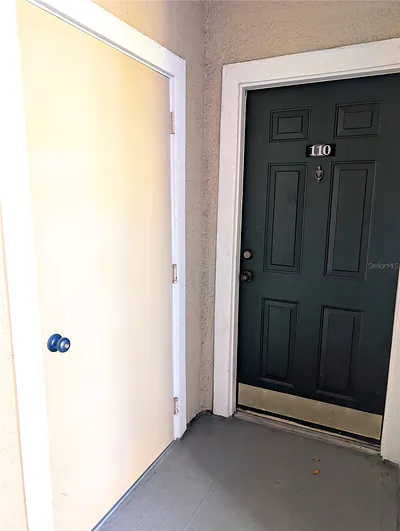5122 NORTHRIDGE ROAD 110 #110 Sarasota FL