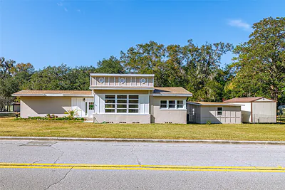 910 NE 11TH AVENUE Ocala FL