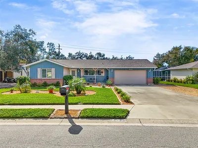 5852 WHISTLEWOOD CIRCLE Sarasota FL