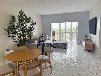 4200 Hillcrest Dr 1004 #1004 Hollywood FL