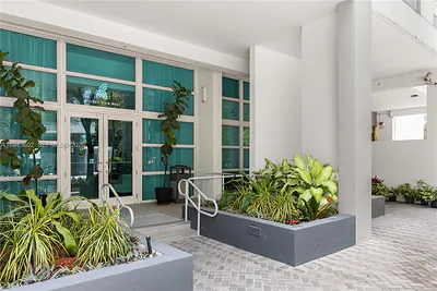 1723 SW 2nd Ave 1104 #1104 Miami FL