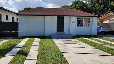 40 SW 34th Ave B #B Miami FL