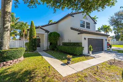 2003 NW 181st Ave Pembroke Pines FL