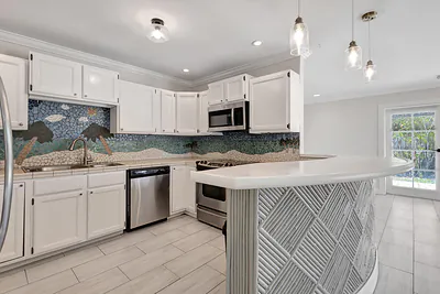 1225 16th Ave N B, Lake Worth Beach, FL 33460 Lake Worth Beach FL