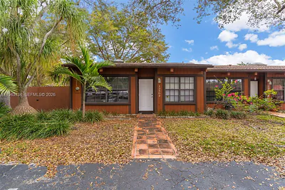 13502 SW 102nd Ln Miami FL