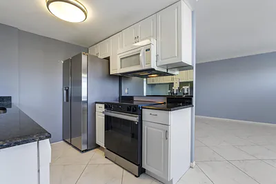 4036 Cornwall B 4036, Boca Raton, FL 33434 #4036 Boca Raton FL