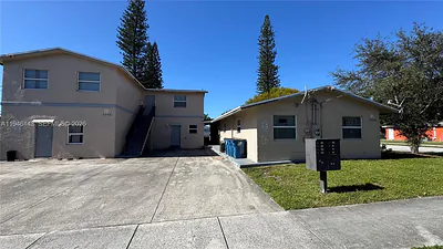 2099 NW 26th Ave 1-c #1-c Fort Lauderdale FL