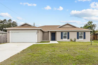 2898 SW Ortega St Port St Lucie FL
