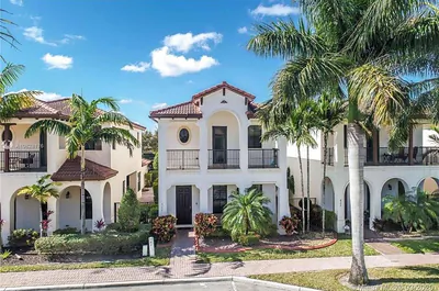 8362 NW 39th Court, Pembroke Pines, FL 33024 Pembroke Pines FL