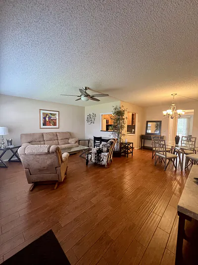 230 Suffolk F 230, Boca Raton, FL 33434 #230 Boca Raton FL