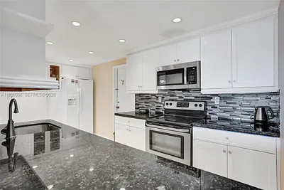 1833 S Ocean Dr 906 #906 Hallandale Beach FL