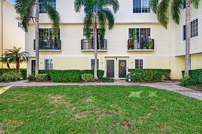 9739 MEADOW FIELD CIRCLE Tampa FL