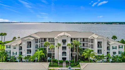 920 TIDEWATER SHORES LOOP 205 #205 Bradenton FL
